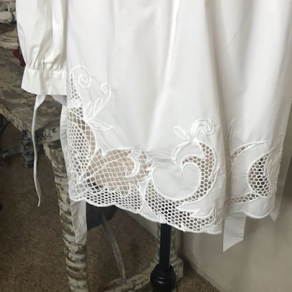 Chelsea 28 White Off Shoulder Top - Picture 4 of 9
